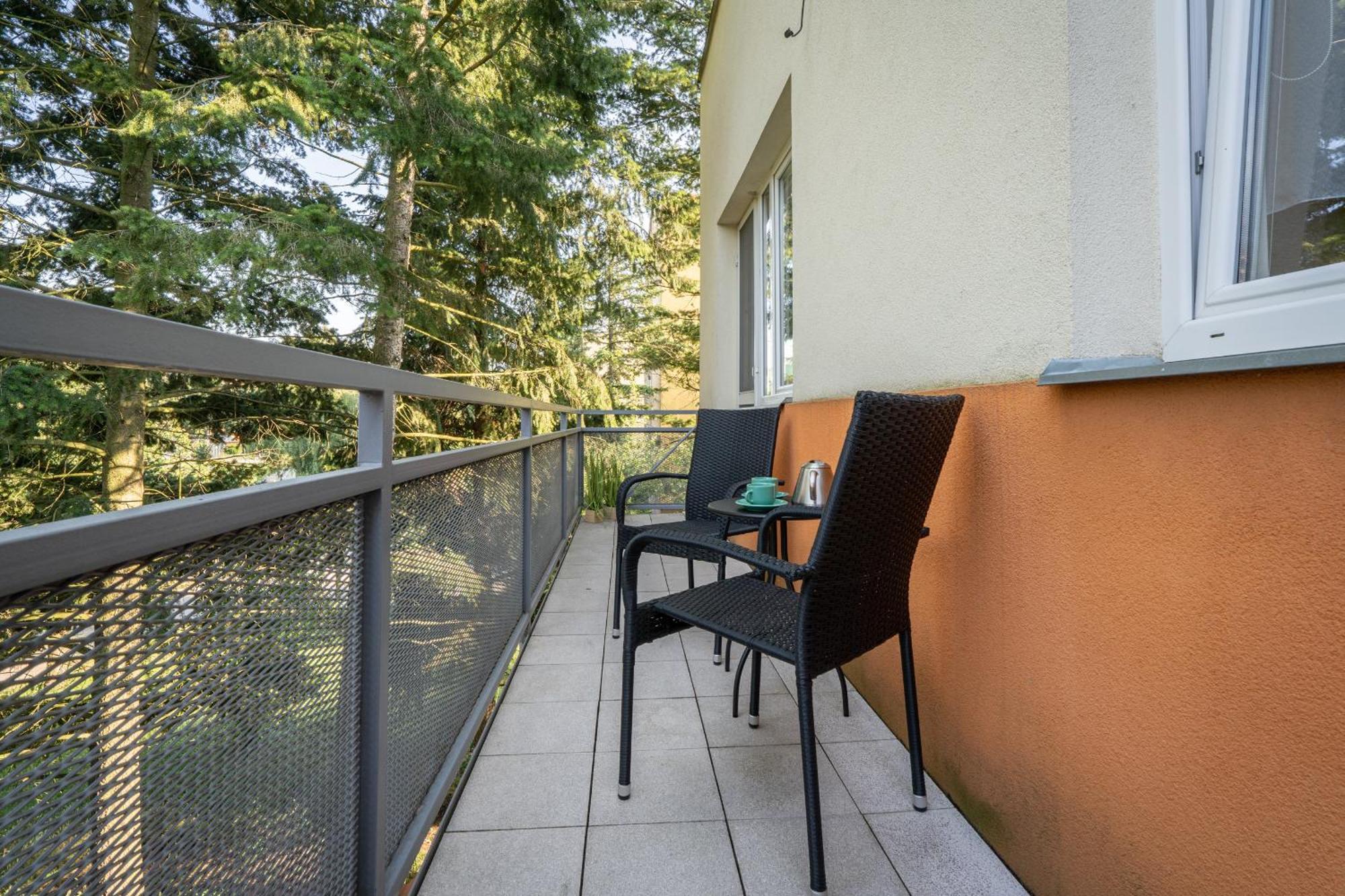 Apartment Komín Eksteriør bilde